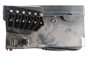 Блок предохранителей Skoda Fabia Mk1 (6Y)