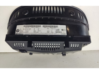 Радио/ проигрыватель CD/DVD / навигация