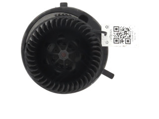 Вентилятор печки    1K1820015Q, Q0-4682S   Audi A3 S3 8P
