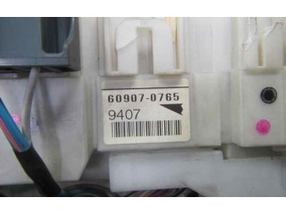 Pojistková skříňka Řídící jednotka BSM    Toyota Yaris 2007