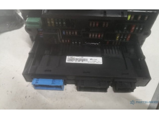 Блок предохранителей 921086302   BMW X3 F25    