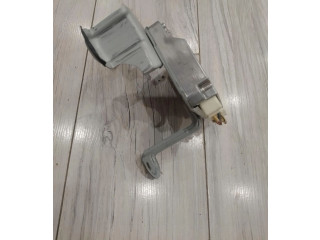 Блок управления коробкой передач    Toyota Auris 150