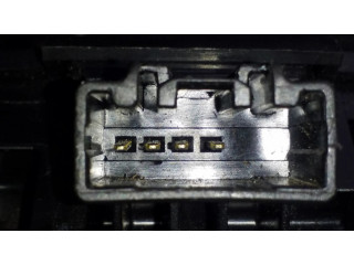 Zámek zadních dveří A442A66AD Ford Fiesta 2017