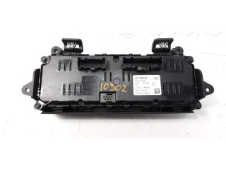 Блок управления климат-контролем KX7T19980BA   Ford Focus