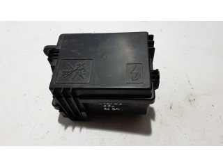 Блок предохранителей  243809977R   Dacia Spring    