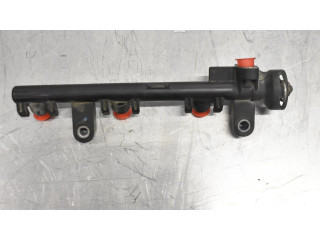 Топливная рампа 23814-0Q010   Citroen C1  