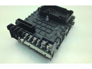 Блок предохранителей 1K0937125B Volkswagen Golf Plus