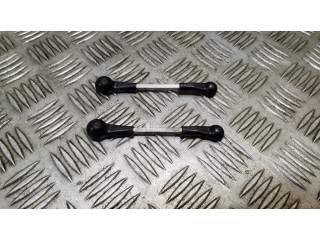 Другая деталь отсека двигателя