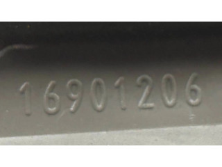 Подушка безопасности водителя 16901206   Chevrolet Suburban