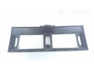 Другая деталь салона