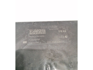 Блок комфорта 5Q0937084N, 5WK50591C Volkswagen Golf VI