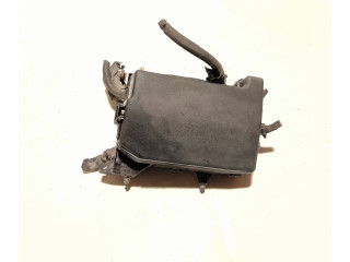 Pojistková skříňka 8266276010, 8264175080 Lexus CT 200H 2012