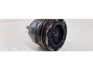 Píst Audi A4 S4 B9 pro naftový motor 3.0 CRTC