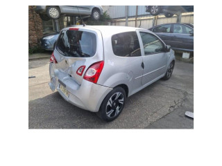 Ручка стеклоочистителей 7701048915 Renault Twingo II