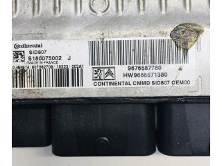 Блок управления двигателя 9676587780   Peugeot 5008