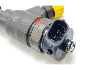 Vstřikovač 0445110652 Mercedes-Benz Citan W415