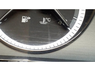 Панель приборов A2049005602, A2044400247   Mercedes-Benz C W204       