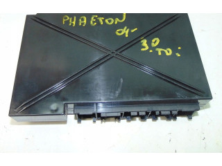 Блок управления климат-контролем 3D0907040H Volkswagen Phaeton