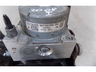 Блок АБС 9817961380, 10022008064 Peugeot 2008 I 2013 - 2019 года