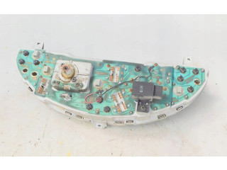 Přístrojová deska Nissan Serena 1997