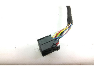 Зеркало электрическое Volkswagen Touran II 2010 - 2016 года