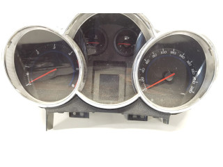 Панель приборов 95981272   Chevrolet Corsa       