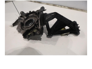 Масляный насос  9H07 9686038880  Peugeot Expert 