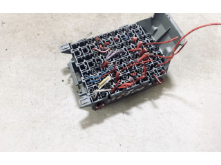 Блок предохранителей  9162439, 9162439   Volvo V70    