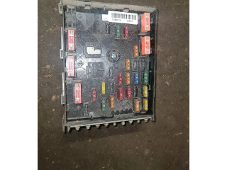 Блок предохранителей  3c0937125   Volkswagen Touran I    