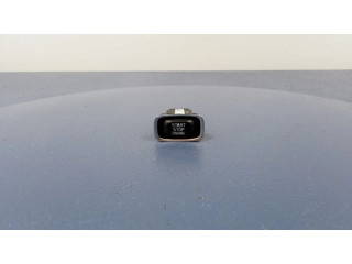 Включатель зажигания и стартера