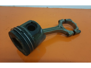 Поршень Volkswagen PASSAT B6