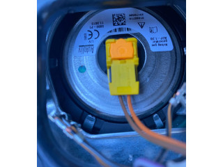 Volant Volvo XC90 2020 32227372, 6246735