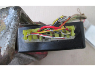 Řídící jednotka Nissan Sunny 1993