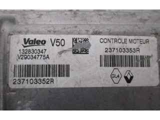 Řídící jednotka 237103352R, 132830347 Renault Captur 2014