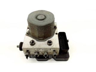 Jednotka ABS A0004313900 Mercedes-Benz GLA W156 2015