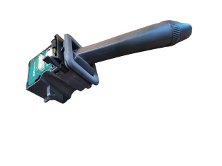 Ручка стеклоочистителей 9452391, 02W09A Volvo V70