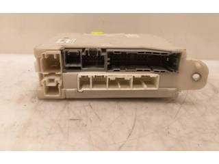 Блок предохранителей 8267253060, 8267253060 Lexus IS-F