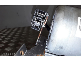 Vstřikovač 488101ke2a Nissan Juke I F15