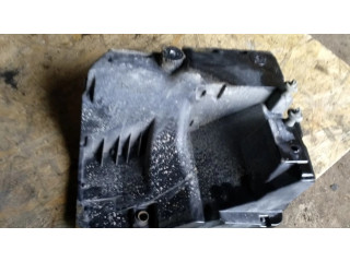 Другая деталь отсека двигателя