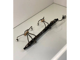 Топливная рампа 0445215023, 30777554   Volvo V70  