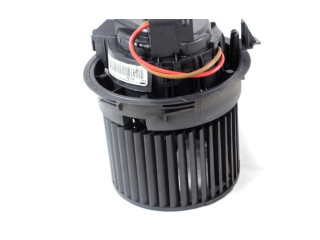 Вентилятор печки    272100975R   Dacia Sandero