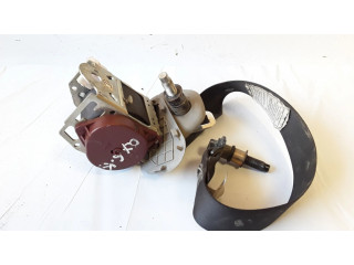 Задний ремень безопасности