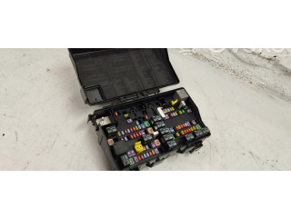 Блок предохранителей P68251627ab, 68251627ab Jeep Grand Cherokee