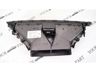 Центральная воздушная решётка