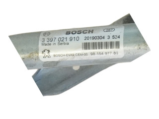 Моторчик дворников 9815497780    Peugeot 2008 I