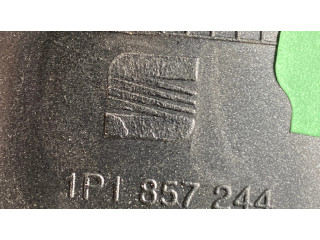 Отделка приборного щитка