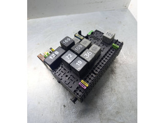 Блок предохранителей 7m0937025D Ford Galaxy