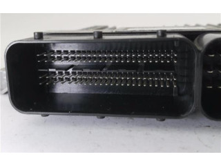 Řídící jednotka 391044X910, 28070389   KIA Carnival 2006