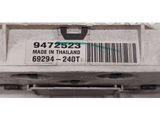 Панель приборов 9472523, 69294240T   Volvo V70       
