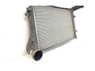 Интеркулер  1K0145803H   Volkswagen Caddy 